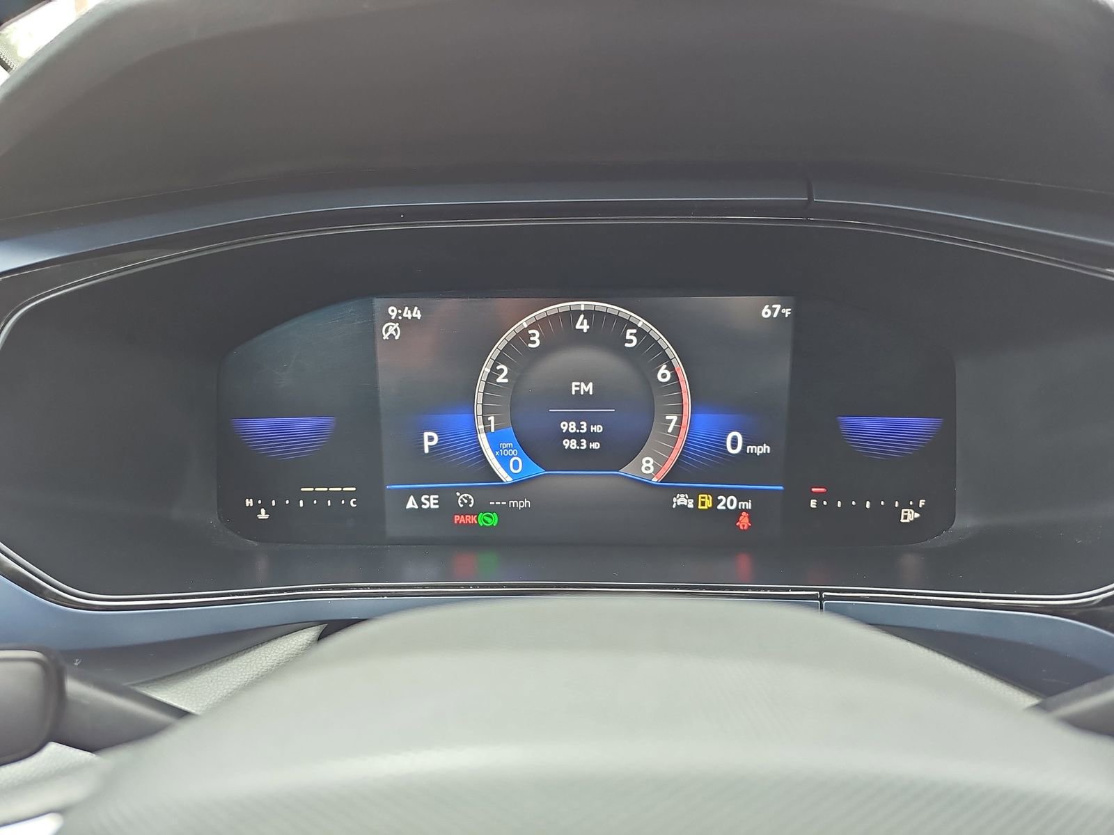 Used 2022 Volkswagen Taos SE FWD image 18