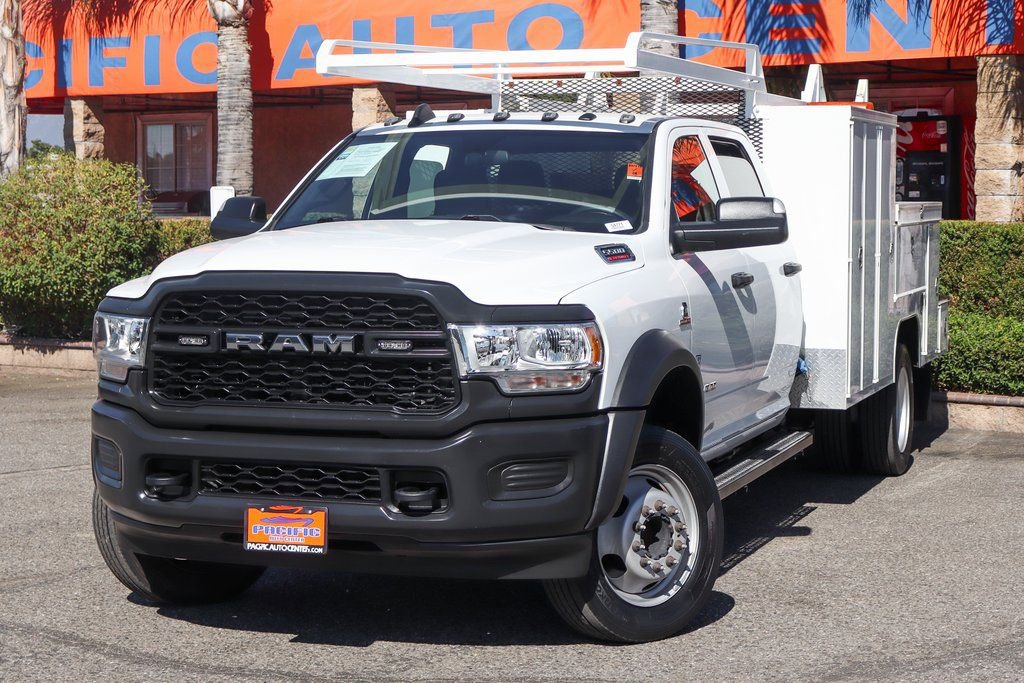 Used 2021 RAM 5500 Tradesman w/ Max Tow Package RWD image 4