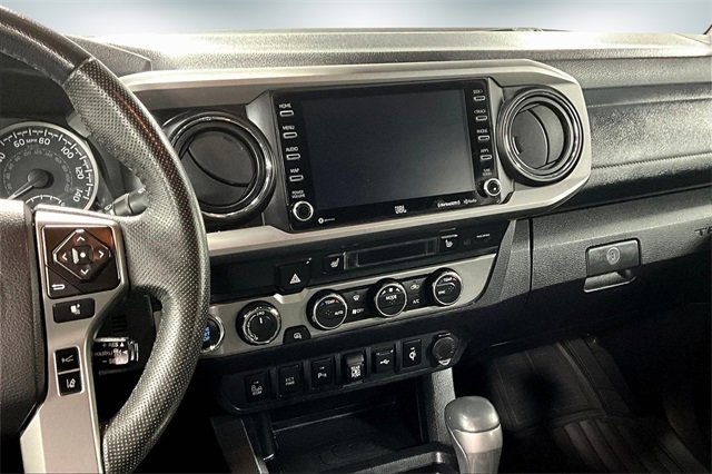 Used 2021 Toyota Tacoma Limited image 12