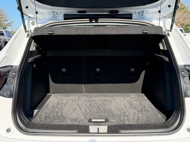 Used 2025 Chevrolet Trax LT w/ LT Convenience Package image 29