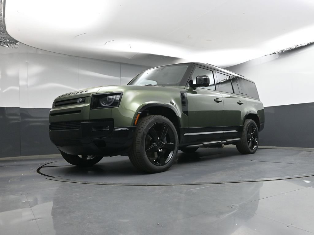 New 2026 Land Rover Defender 130 X-Dynamic SE AWD/4WD image 27