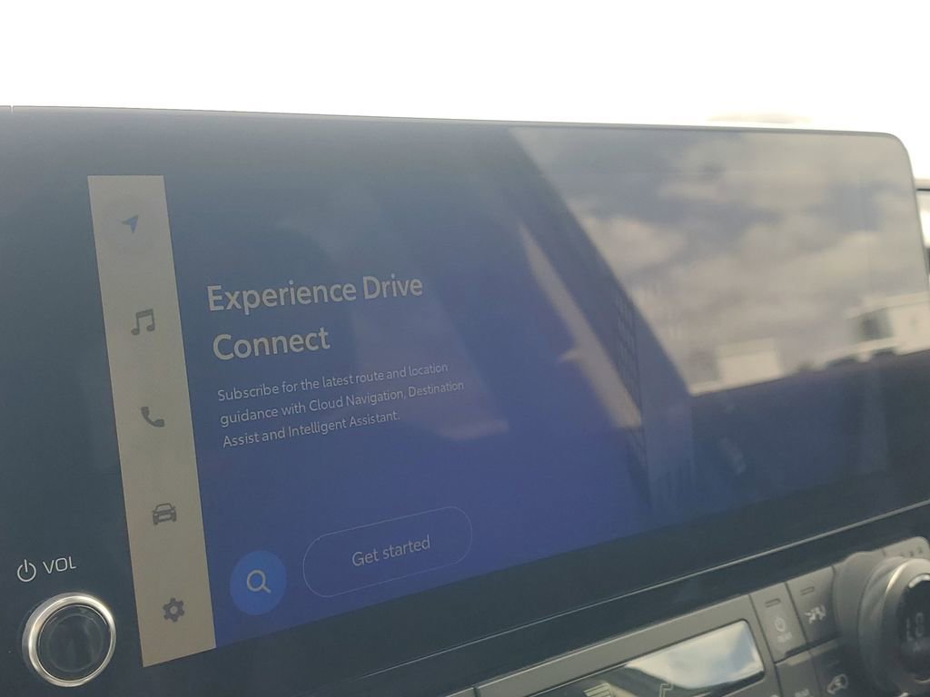 Certified 2024 Toyota Grand Highlander XLE FWD image 28