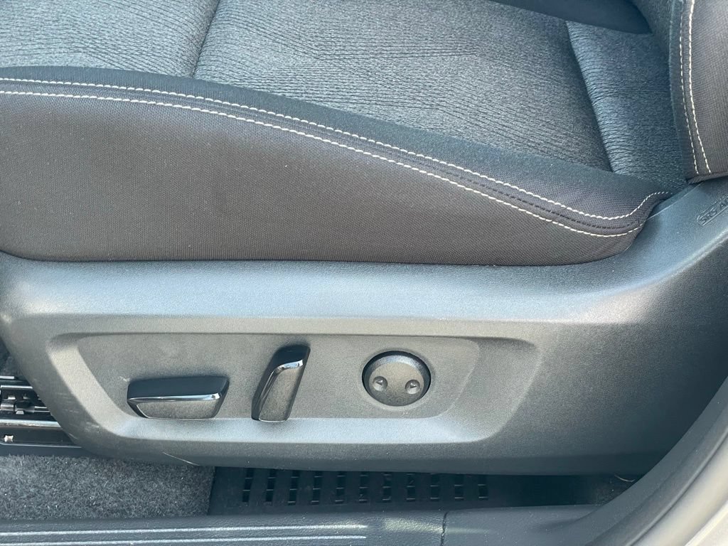 Certified 2024 Nissan Rogue SV AWD/4WD image 10