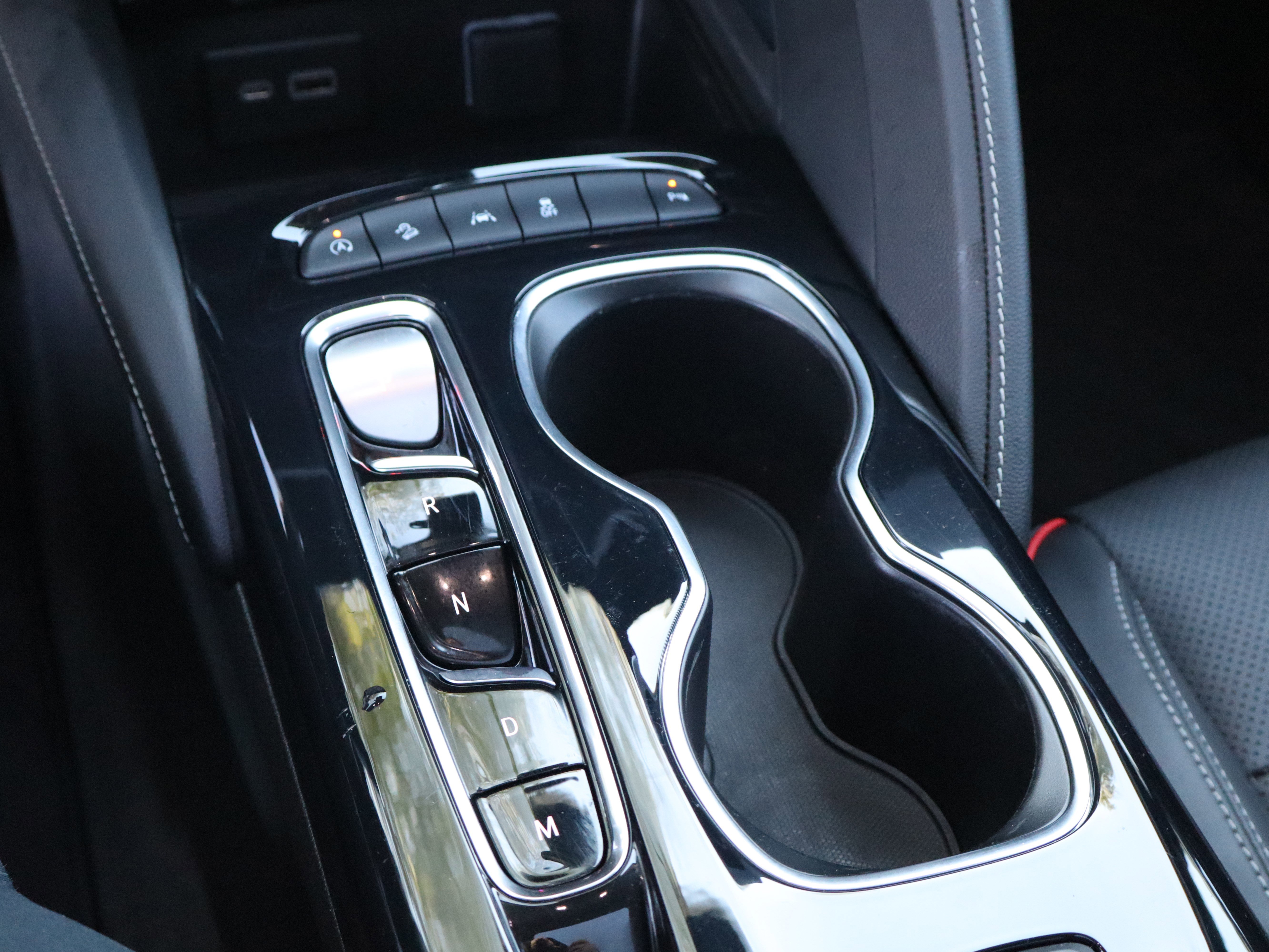 Used 2023 Buick Envision Essence w/ Sport Touring Package image 38