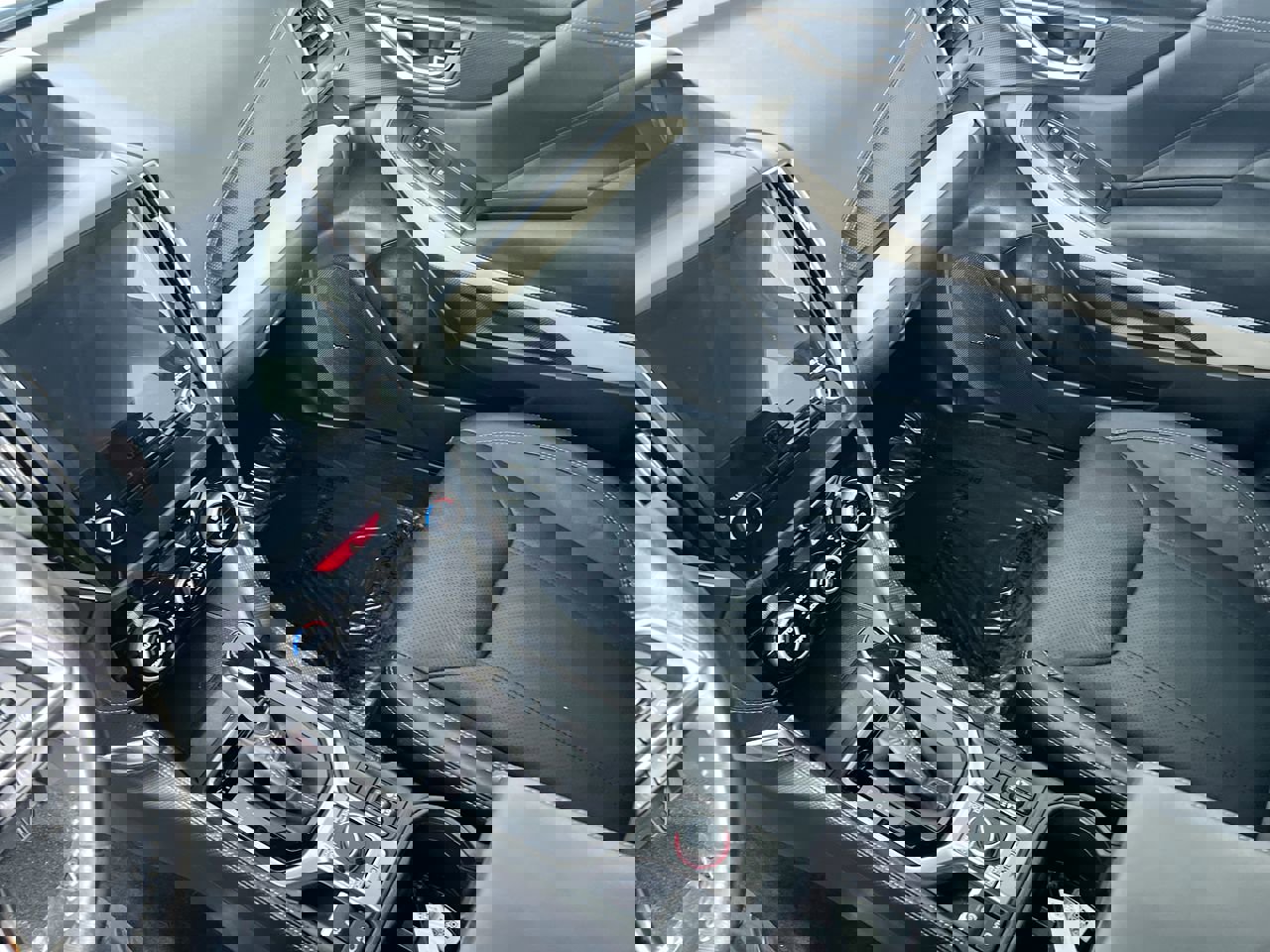 Used 2024 Subaru Forester Limited AWD/4WD image 23