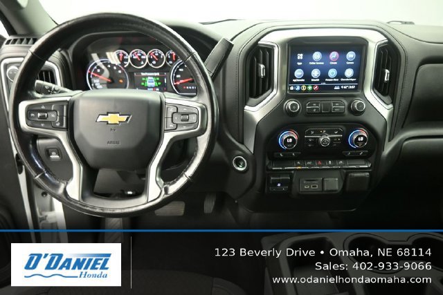 Used 2020 Chevrolet Silverado 1500 LT w/ All-Star Edition AWD/4WD image 27