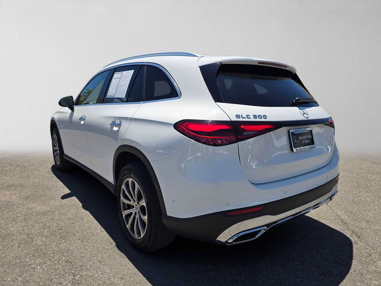 Used 2026 Mercedes-Benz GLC 300 image 6