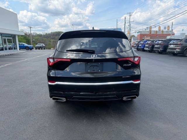Used 2022 Acura MDX SH-AWD w/ Technology Package image 6