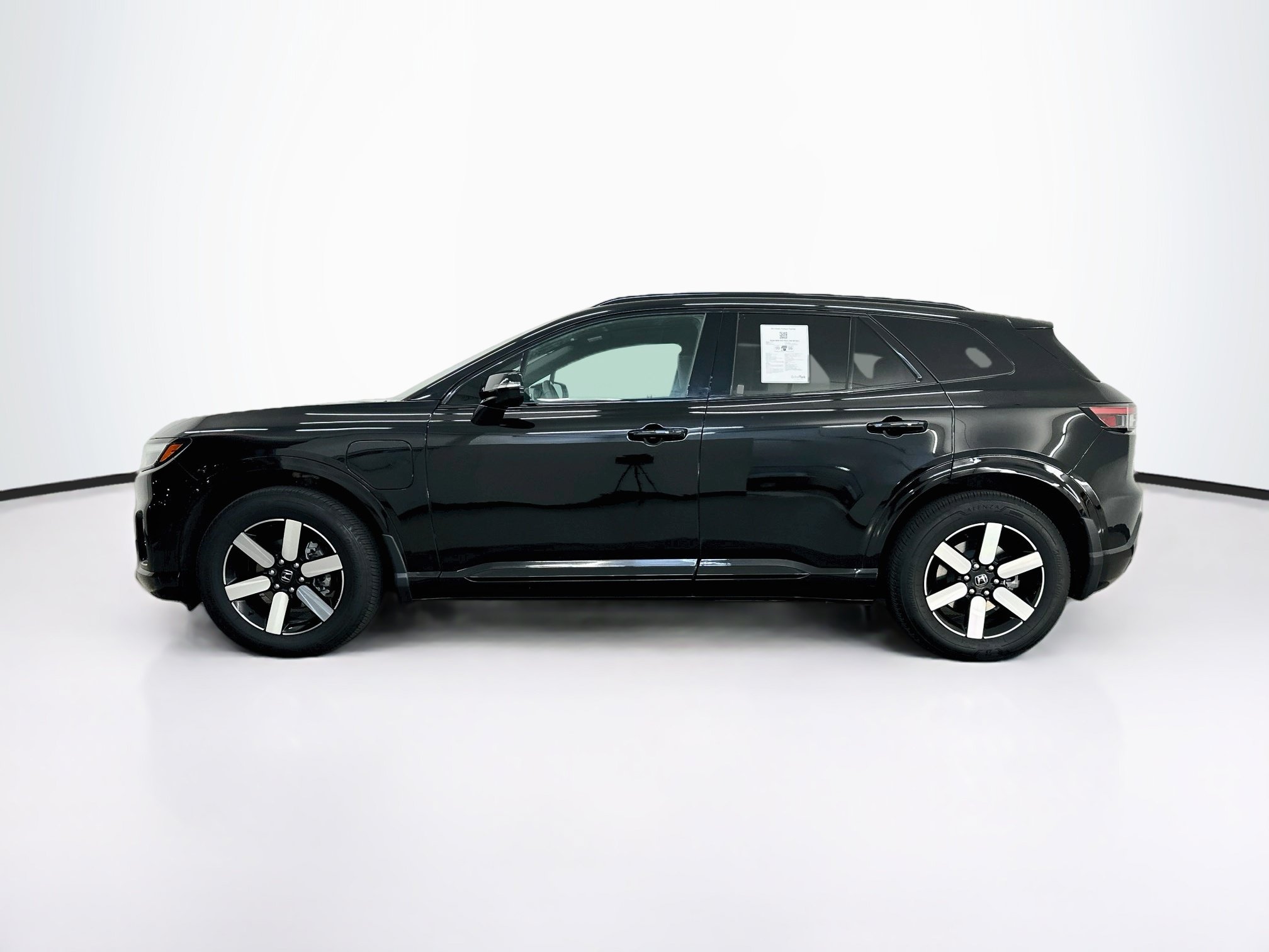 Used 2024 Honda Prologue Touring image 4