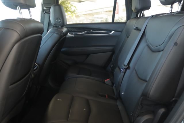 Used 2023 Cadillac XT6 Premium Luxury image 31