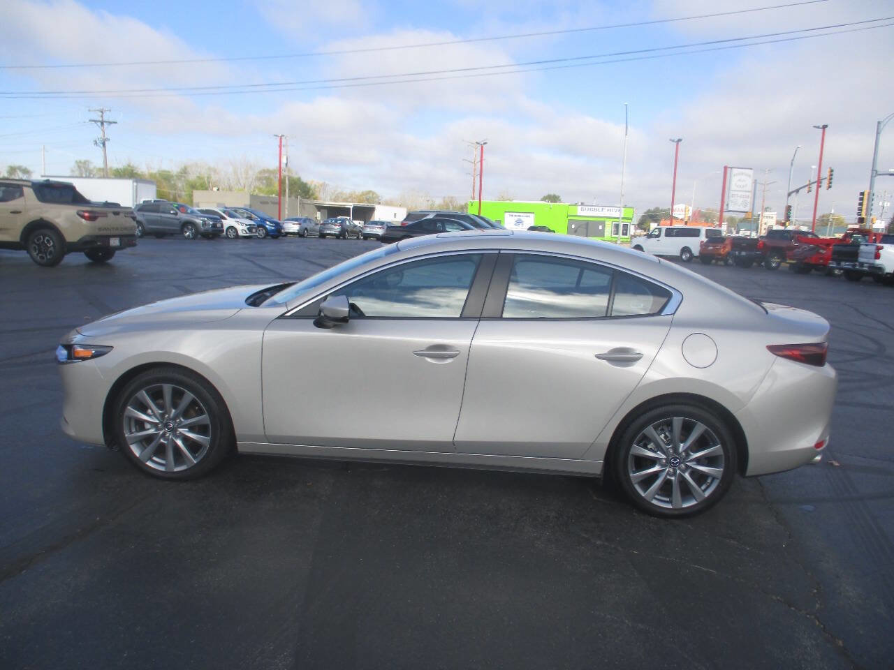 Used 2025 MAZDA MAZDA3 s image 2