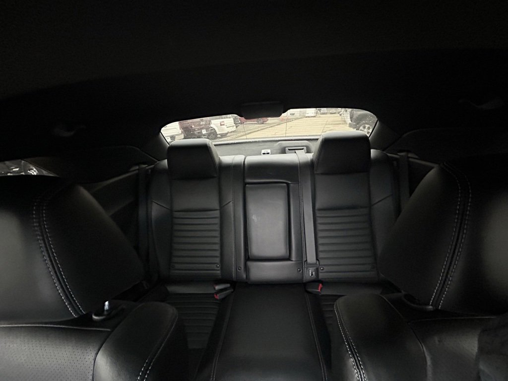 Used 2011 Dodge Challenger R/T image 23