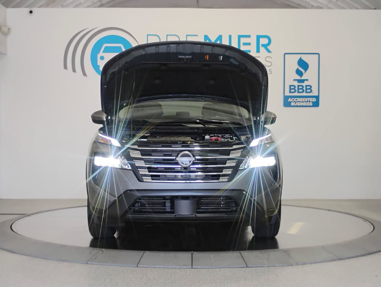 Used 2024 Nissan Rogue SV w/ SV Premium Package AWD/4WD image 25