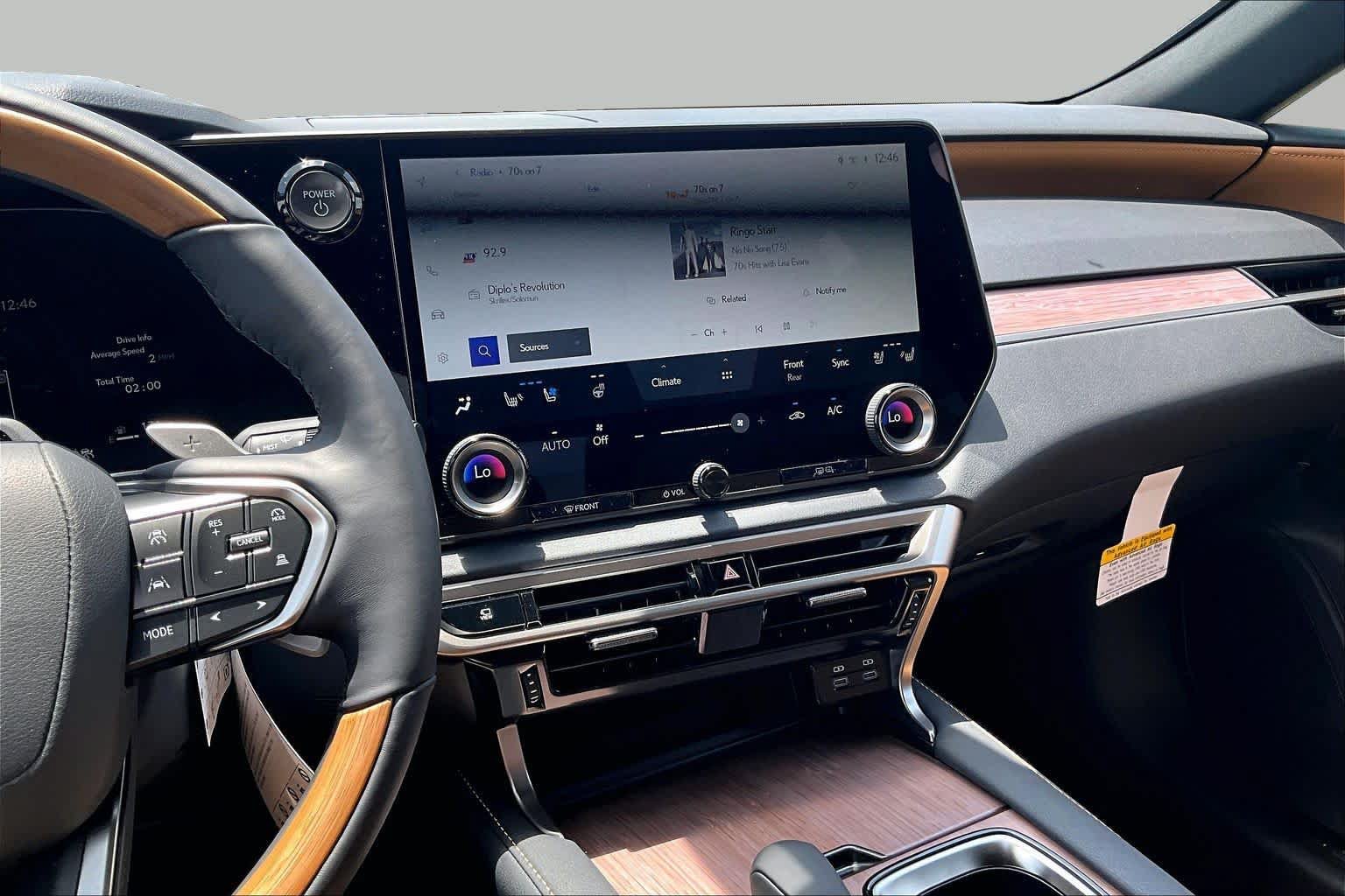New 2026 Lexus RX 450h AWD image 9