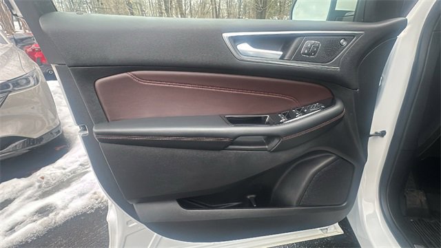 Used 2020 Ford Edge Titanium w/ Equipment Group 301A image 27