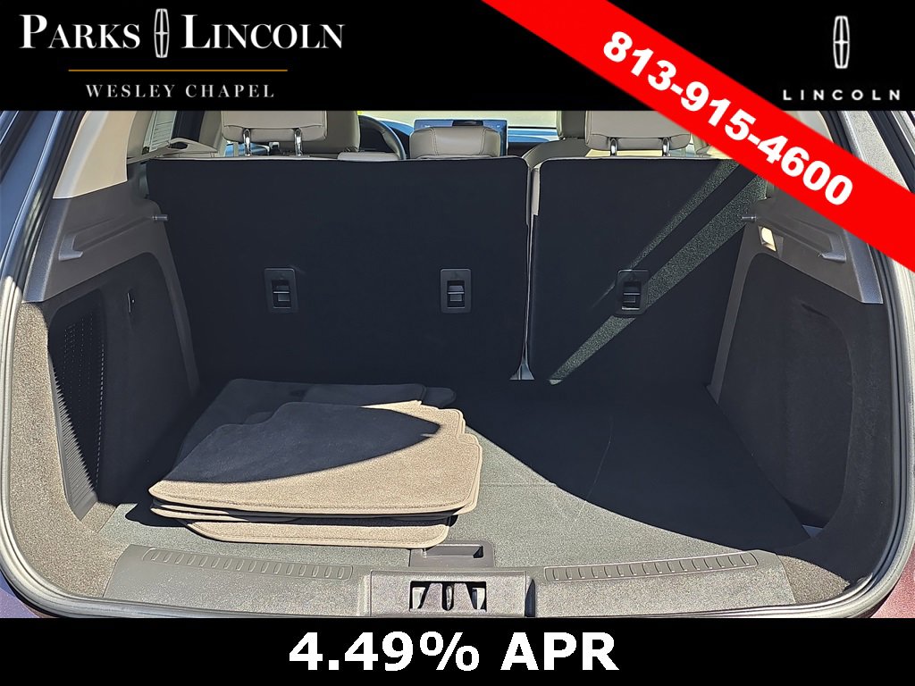 Certified 2023 Lincoln Corsair Reserve image 8