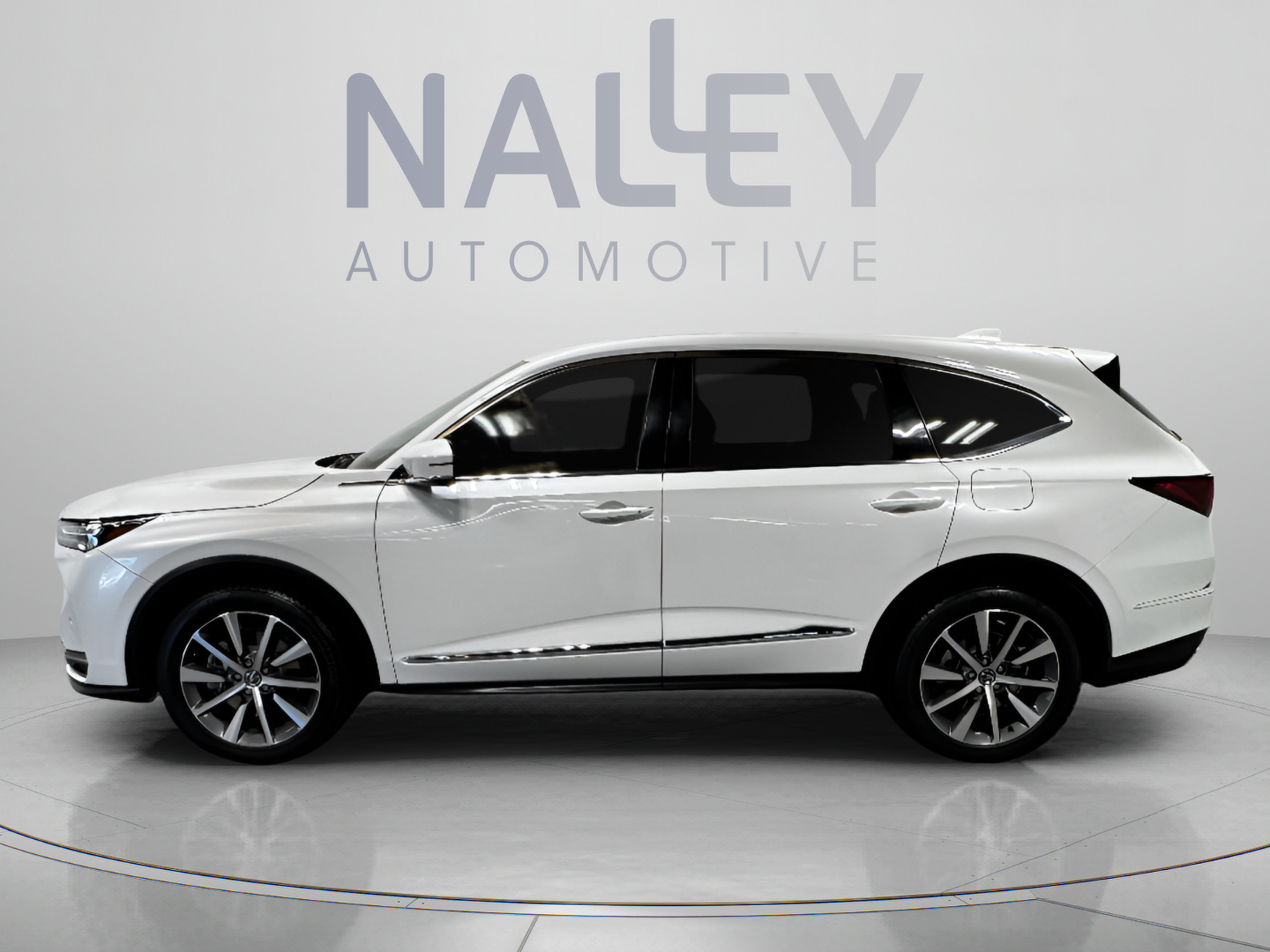 Certified 2025 Acura MDX w/ Technology Package FWD image 2