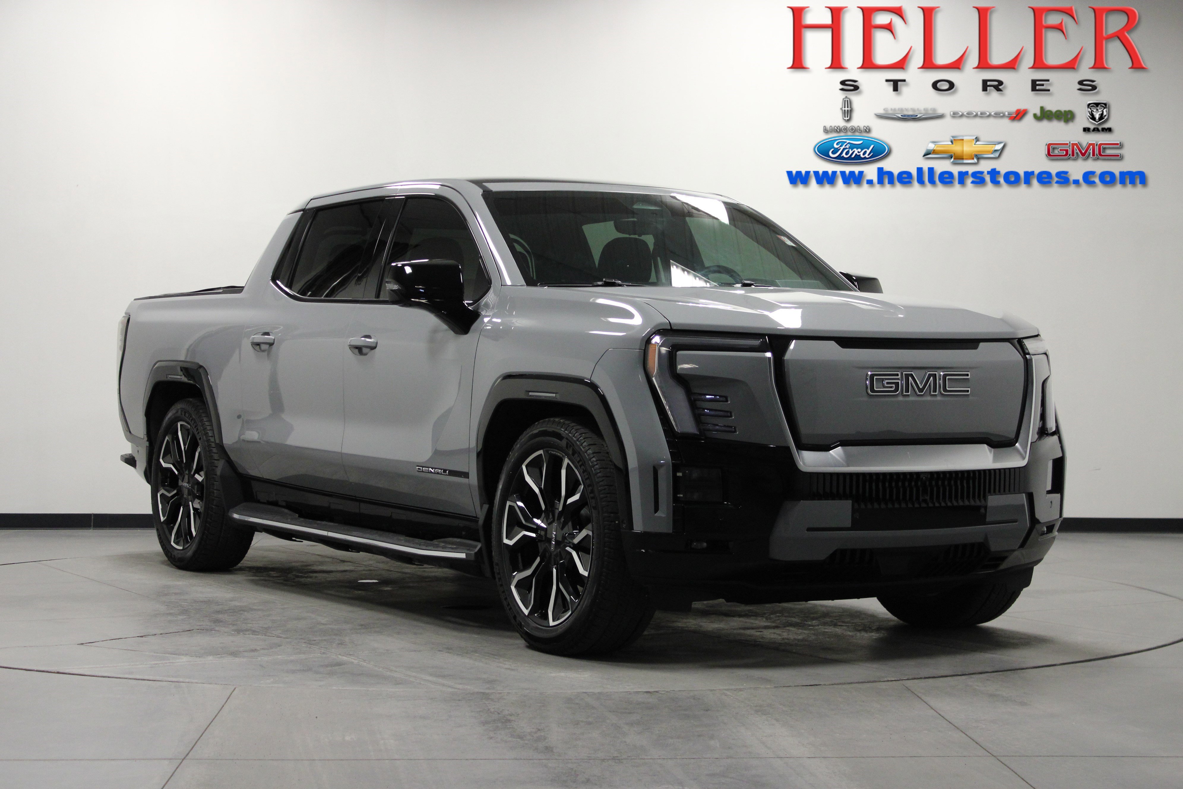 Used 2024 GMC Sierra EV Denali image 1