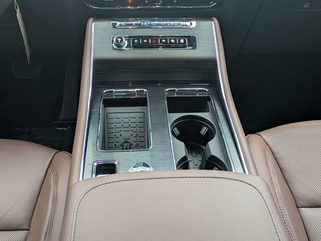 New 2026 Lincoln Aviator Reserve w/ Jet Appearance Package image 17