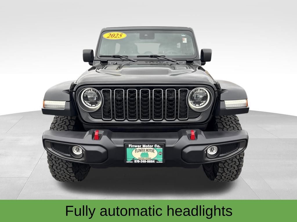 Used 2025 Jeep Wrangler Unlimited Rubicon w/ Convenience Group image 11