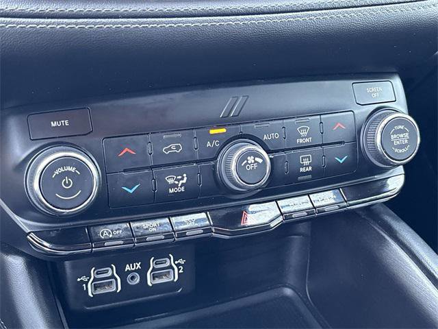 Certified 2023 Dodge Durango SXT Launch Edition image 27