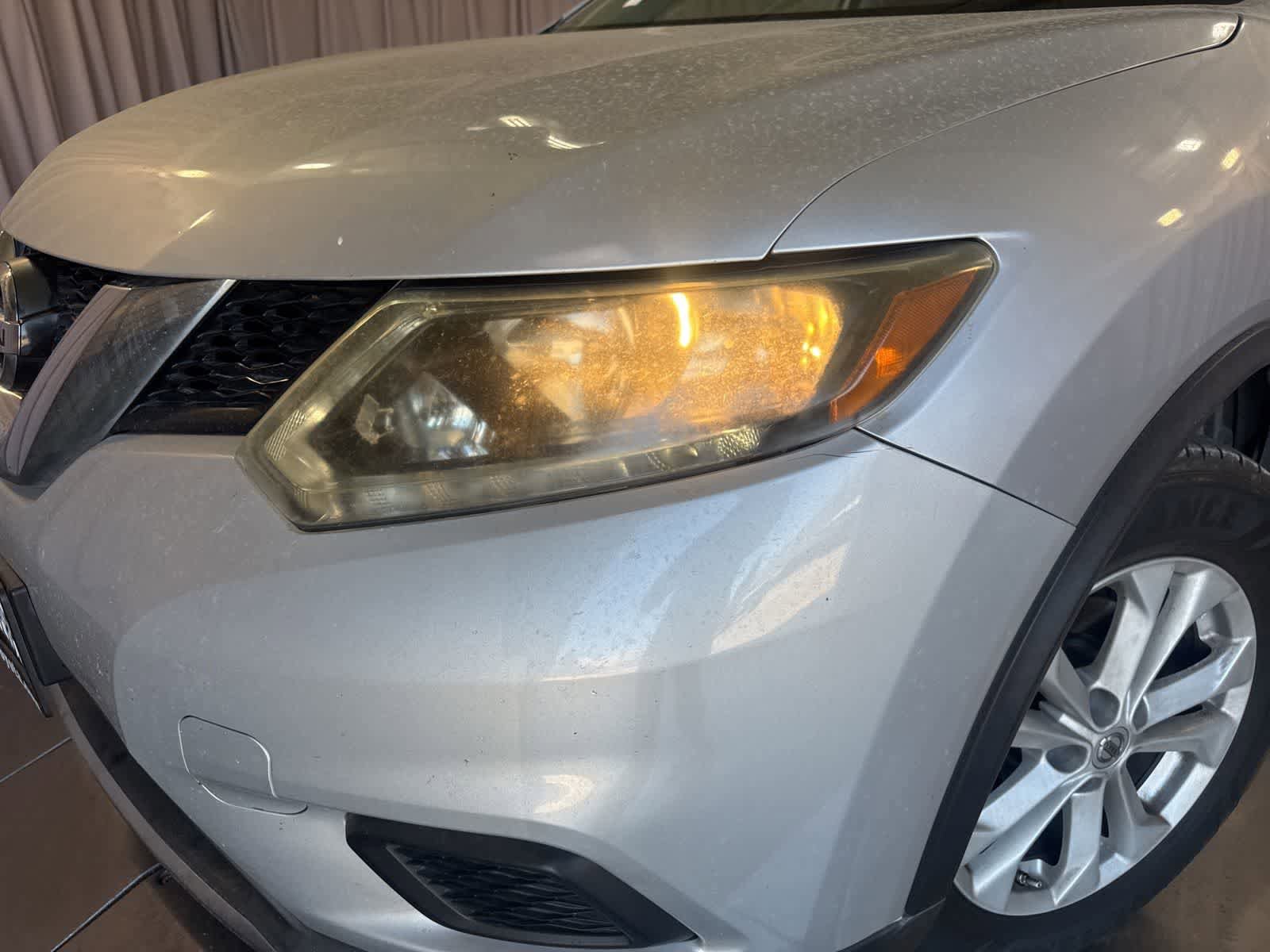 Used 2014 Nissan Rogue SV FWD image 7