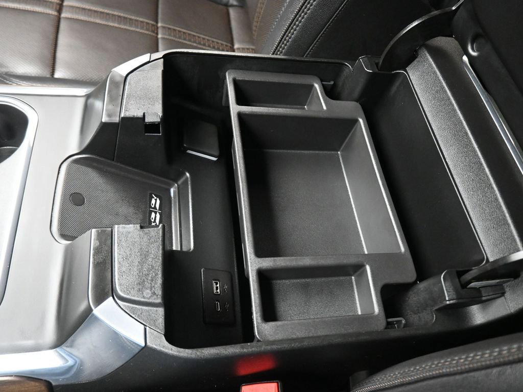 Used 2025 Chevrolet Silverado 2500 High Country image 31