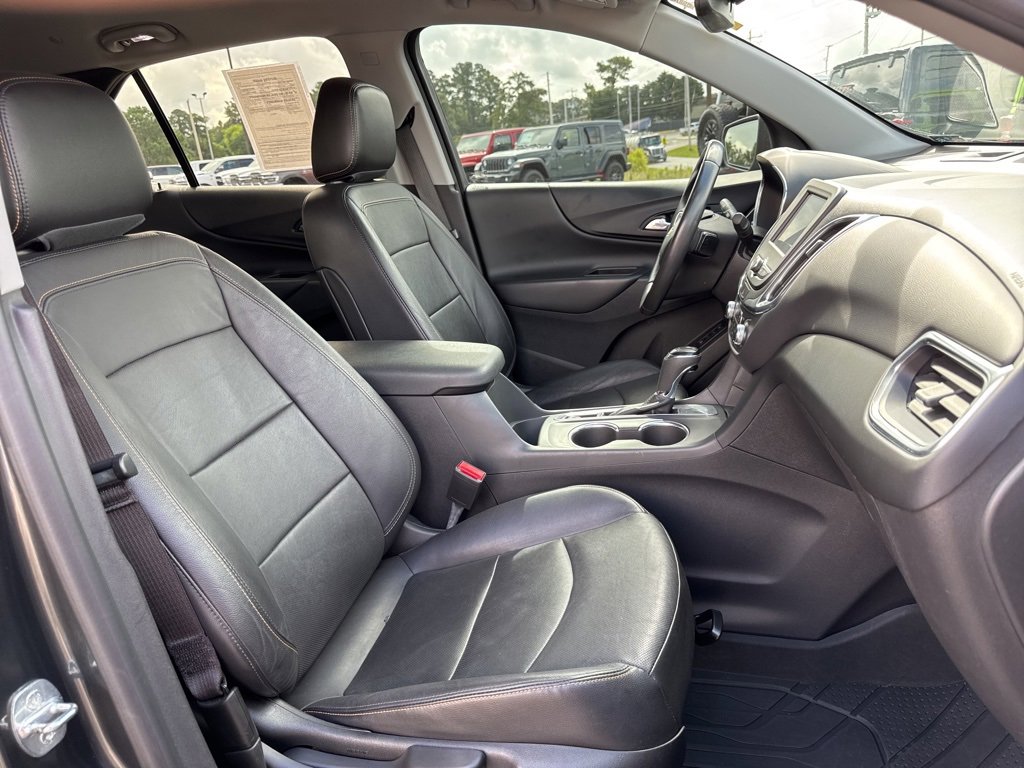 Used 2021 Chevrolet Equinox LT image 24
