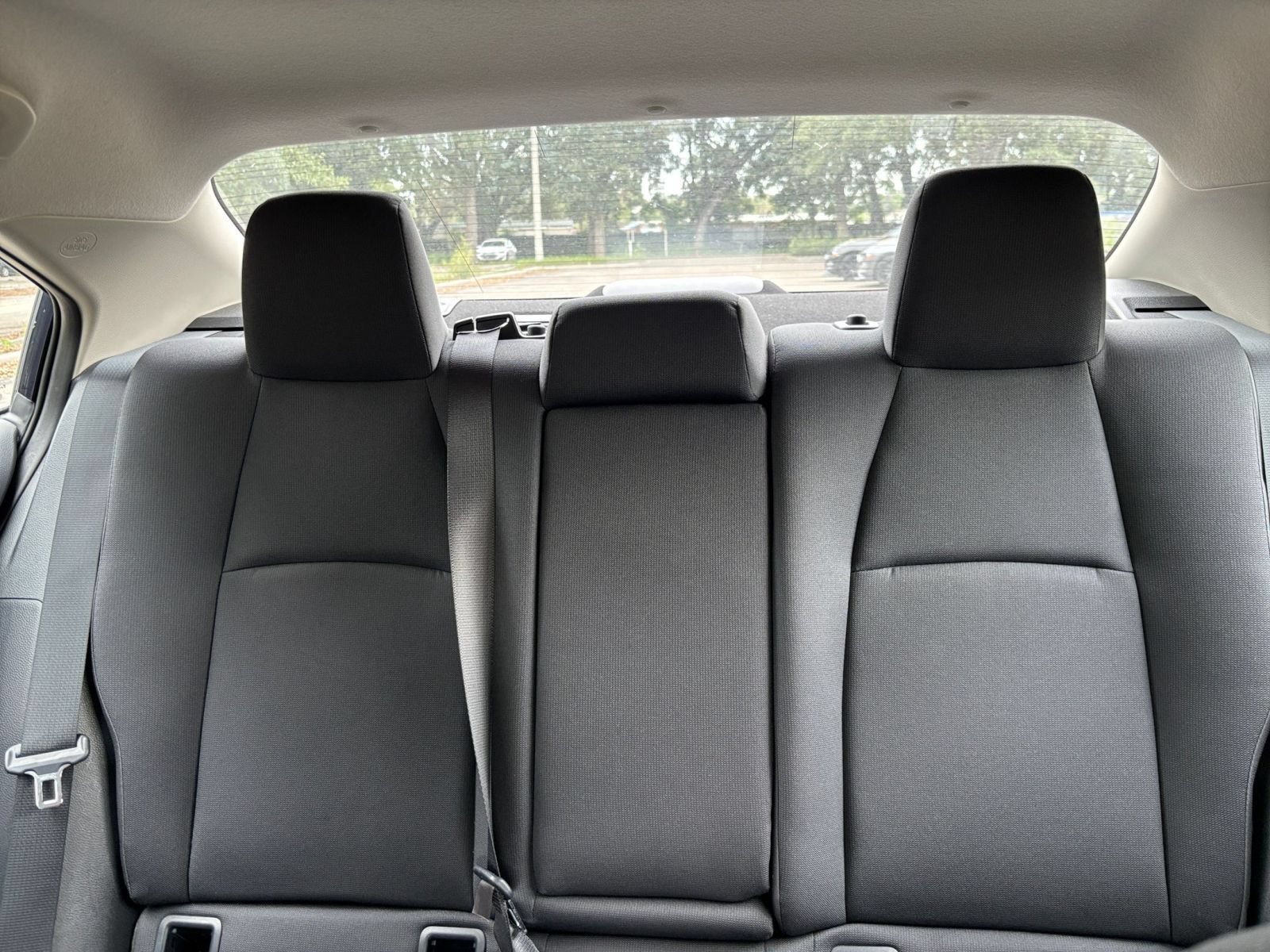 Used 2025 Toyota Corolla LE FWD image 35