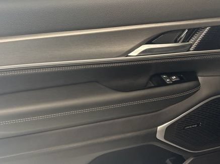 New 2026 Jeep Grand Wagoneer L Limited AWD/4WD image 23