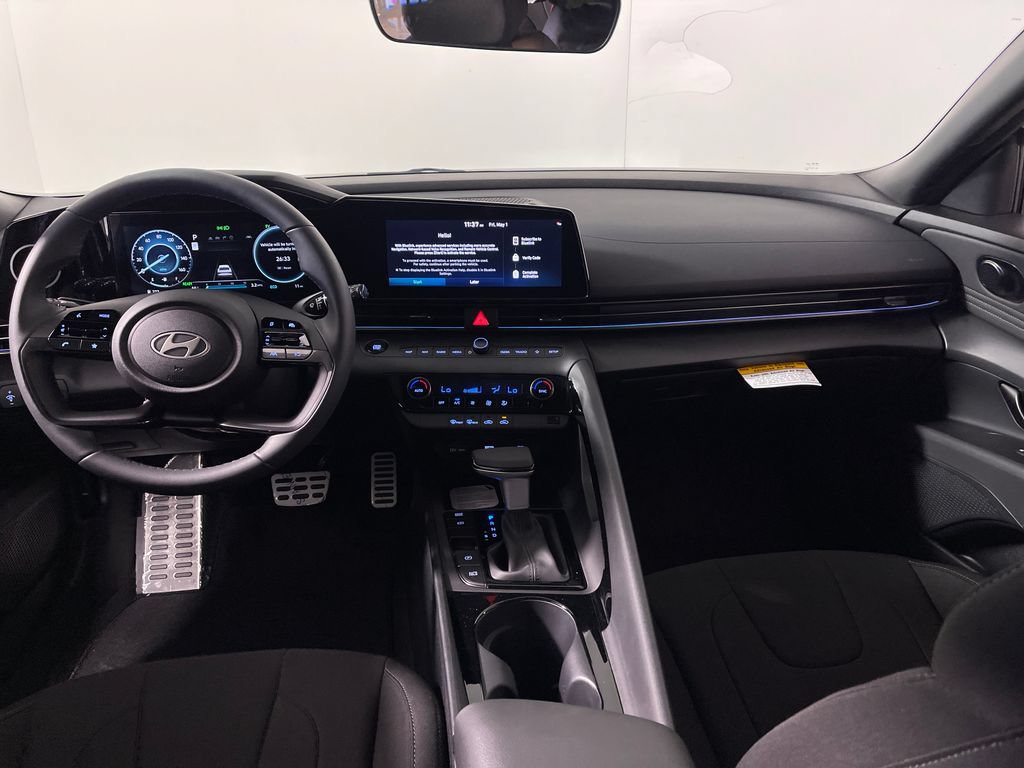 New 2026 Hyundai Elantra SEL FWD image 14