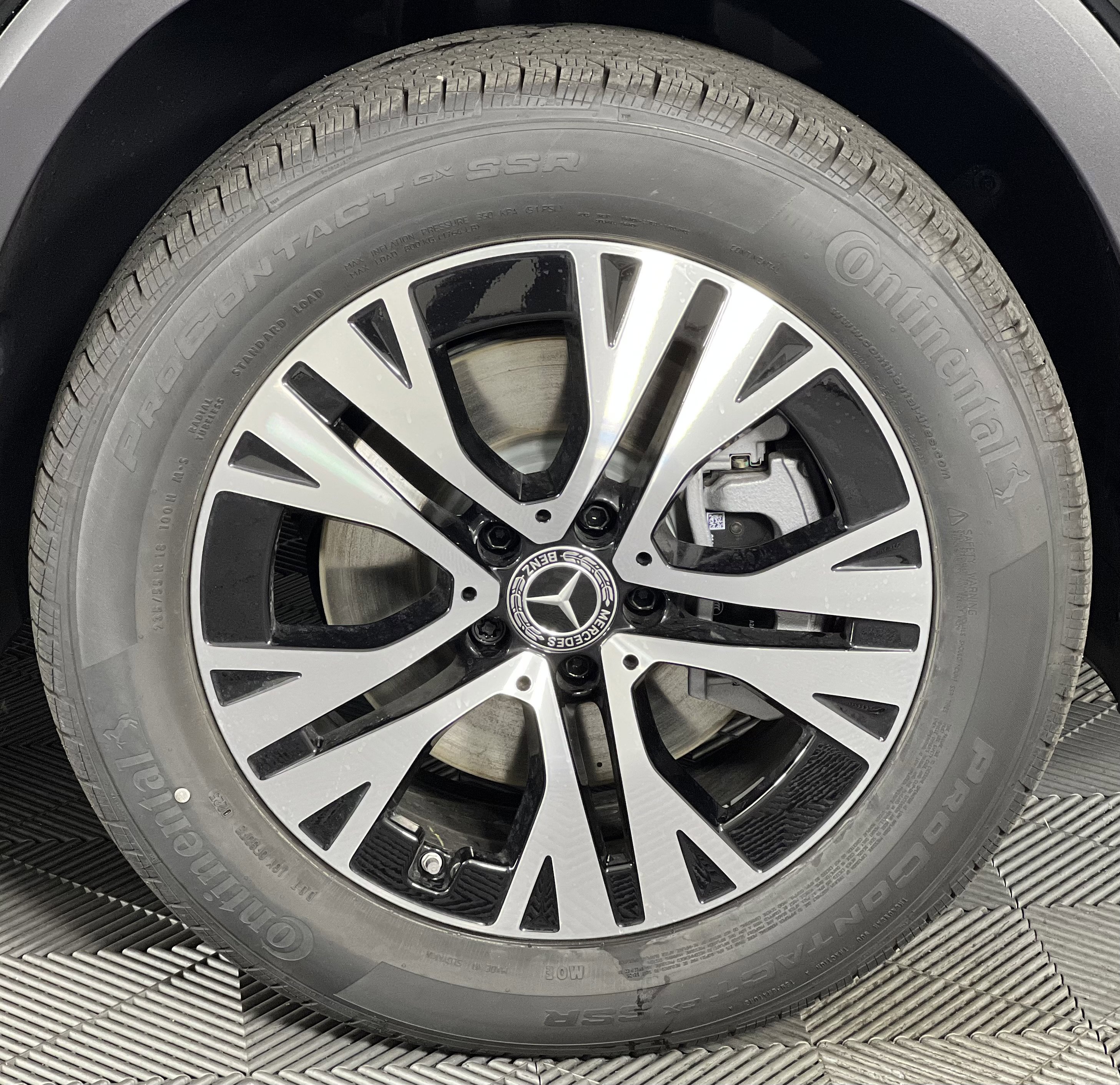 Used 2026 Mercedes-Benz GLB 250 4MATIC image 15