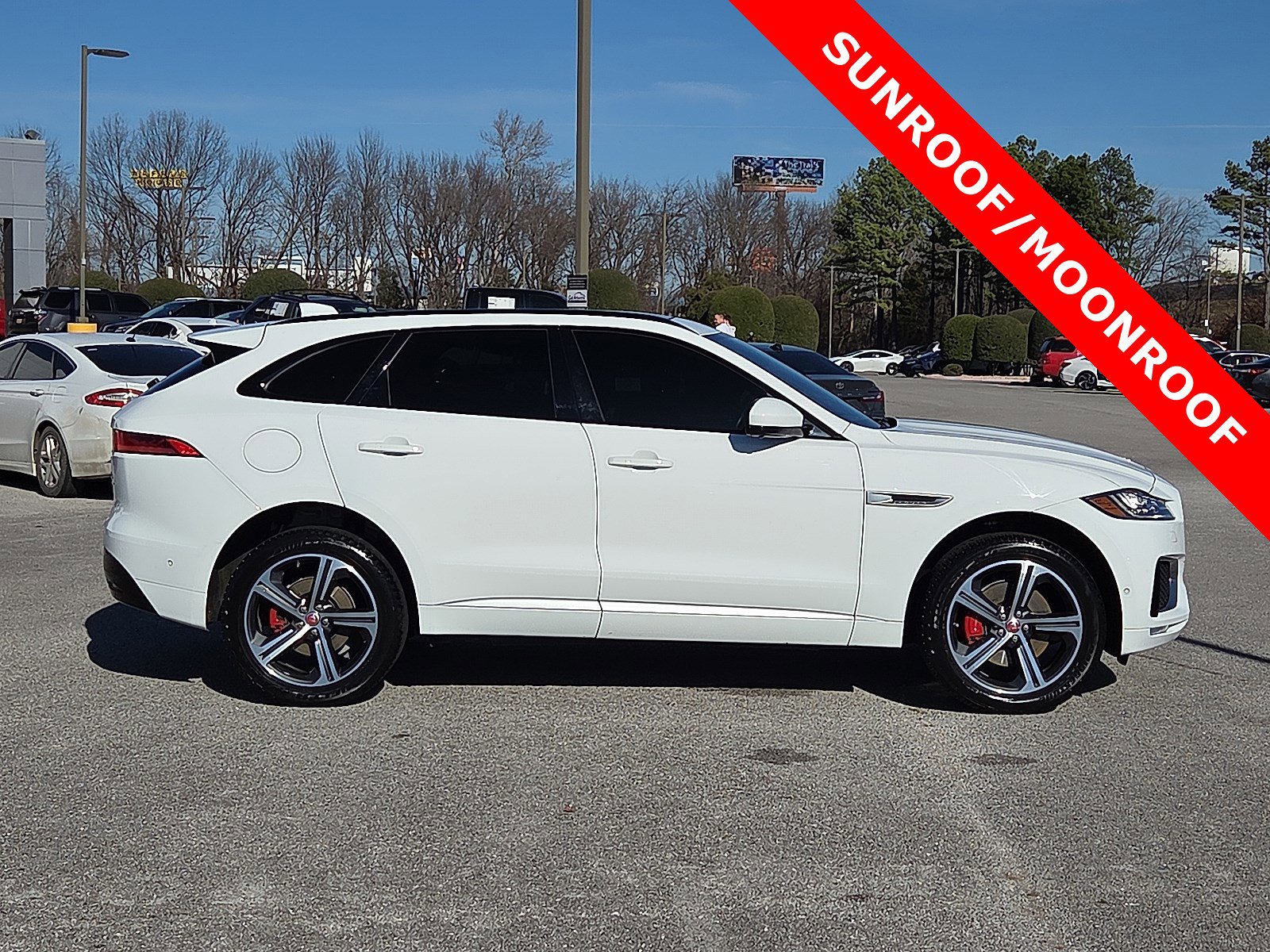 Used 2017 Jaguar F-PACE S image 6