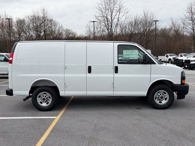New 2026 GMC Savana 2500 w/ Driver Convenience Package RWD image 11