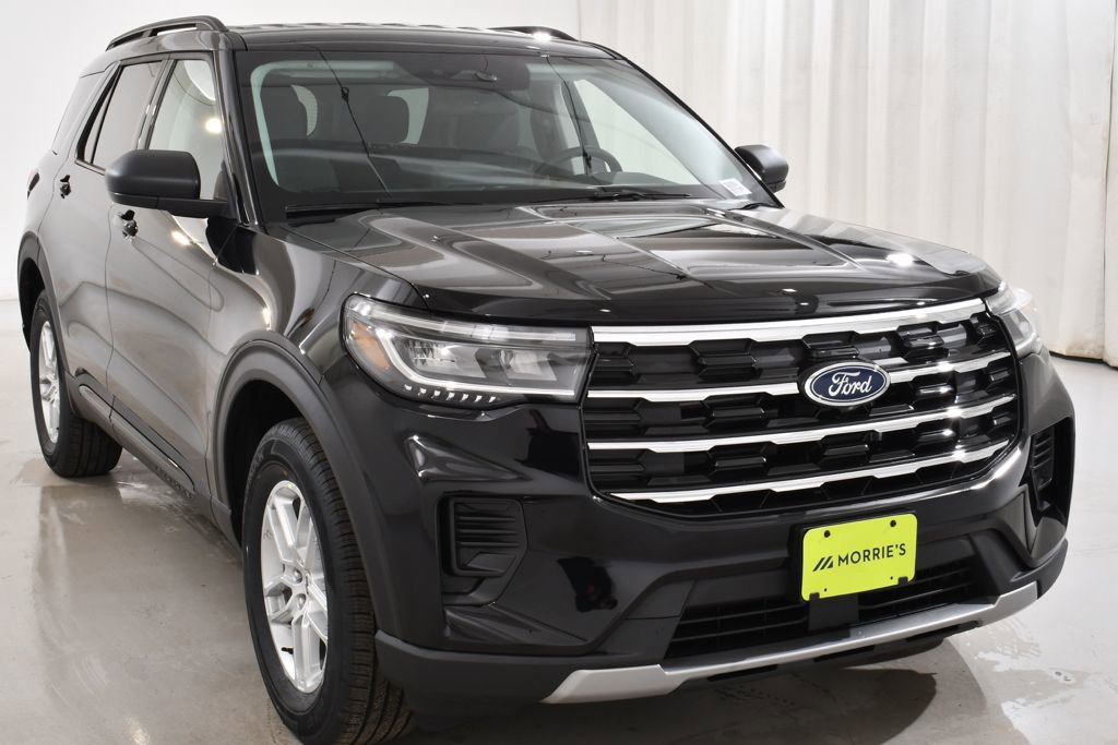 New 2026 Ford Explorer Active image 4