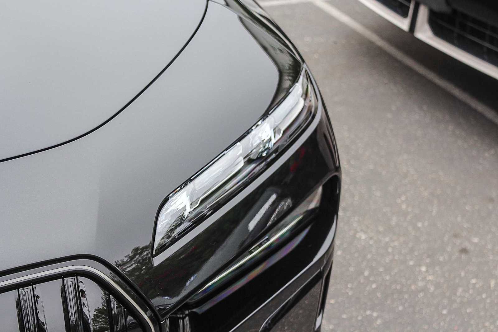 New 2026 BMW i7 xDrive60 w/ Executive Package image 17