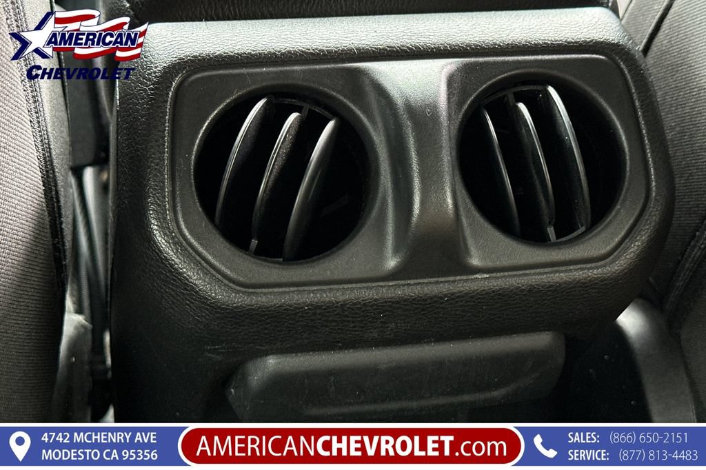 Used 2022 Jeep Wrangler Sport AWD/4WD image 16