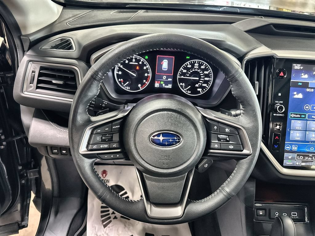 Used 2025 Subaru Ascent Limited AWD/4WD image 17