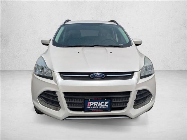 Used 2015 Ford Escape SE w/ Equipment Group 201A AWD/4WD image 2