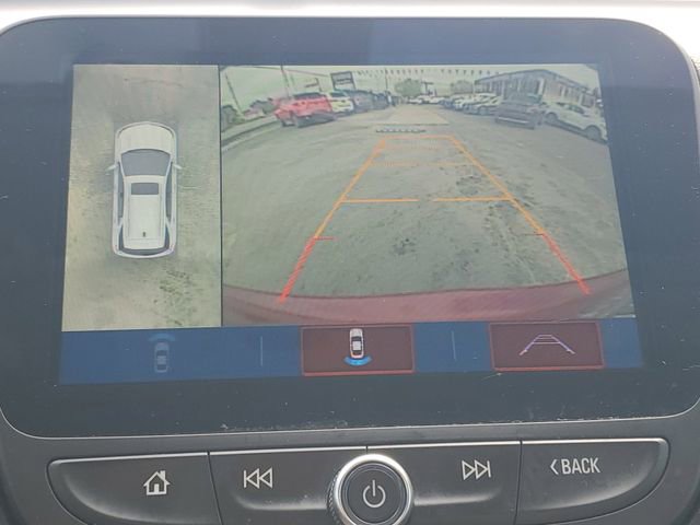 Used 2018 Chevrolet Equinox Premier AWD/4WD image 17