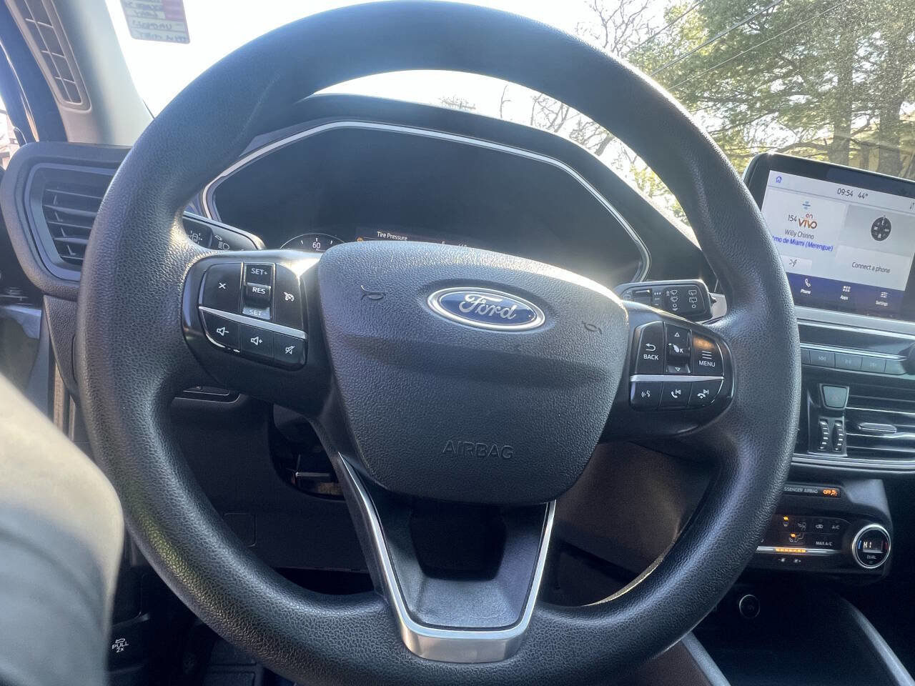 Used 2021 Ford Escape SE FWD image 27