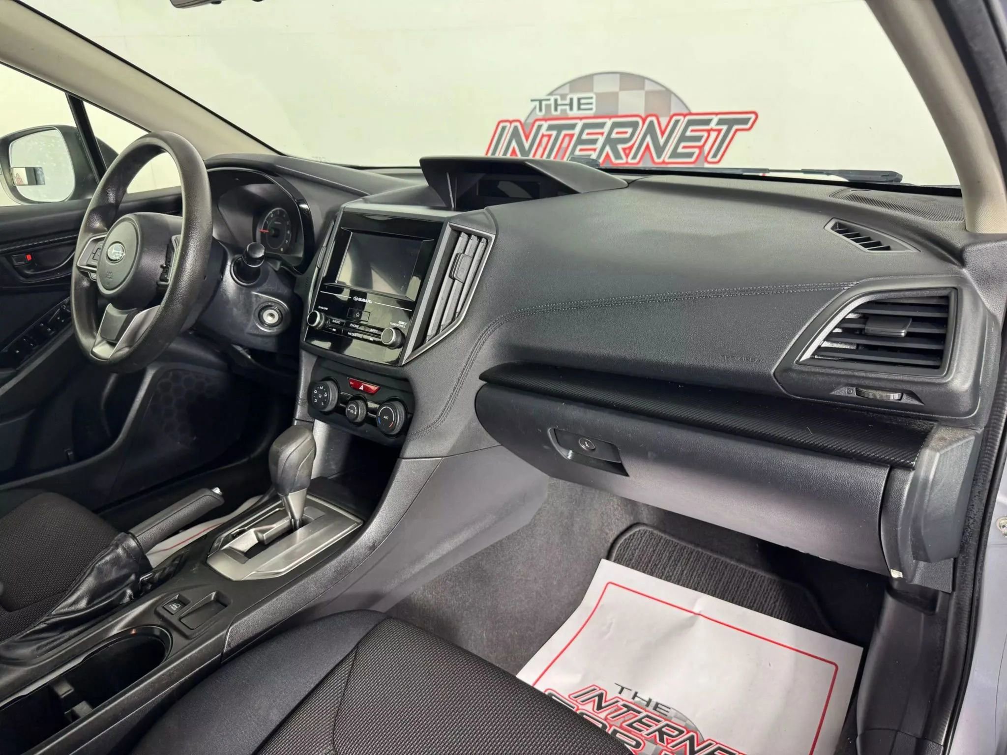 Used 2018 Subaru Crosstrek 2.0i image 12