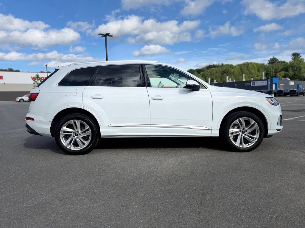 Used 2023 Audi Q7 2.0T Premium Plus w/ Premium Plus Package AWD/4WD image 8
