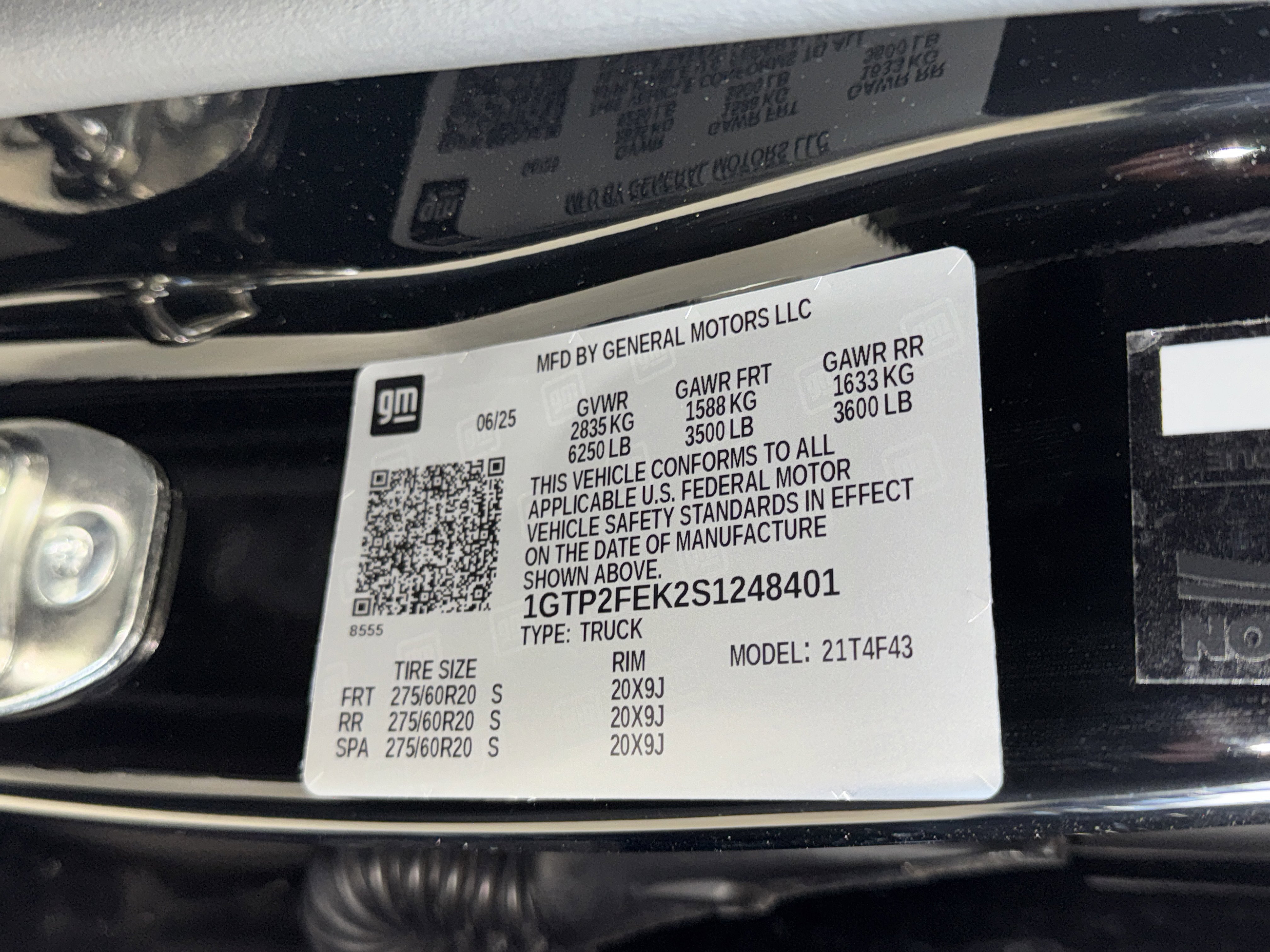 Used 2025 GMC Canyon Denali image 38