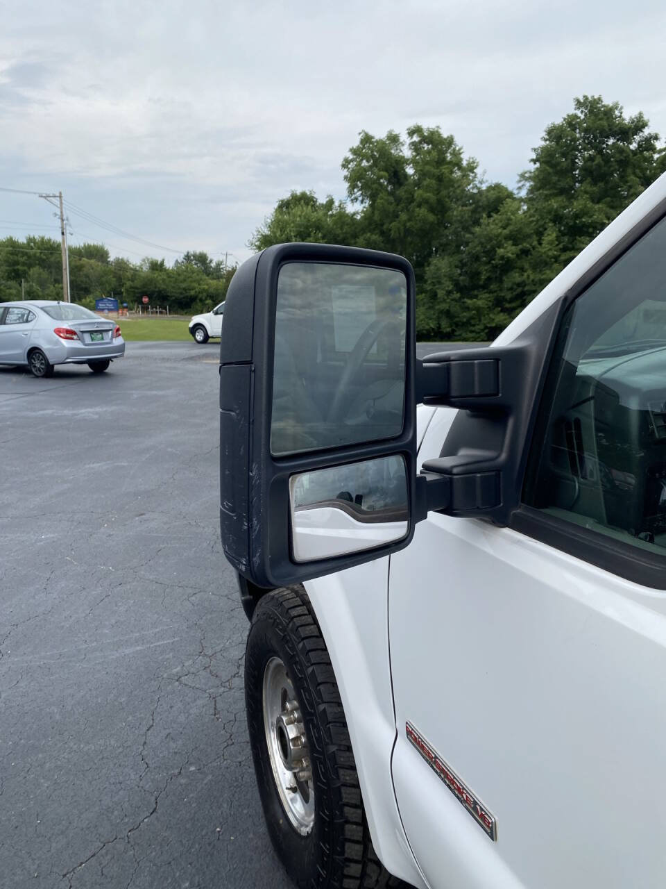 Used 2004 Ford F250 Lariat RWD image 8