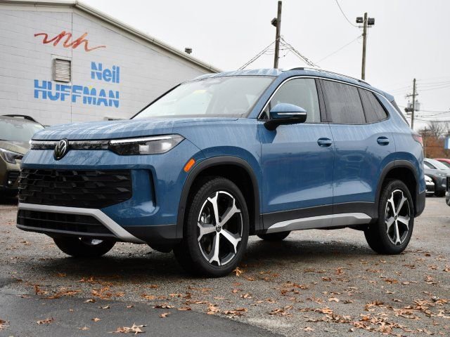 New 2026 Volkswagen Tiguan SE AWD/4WD image 3