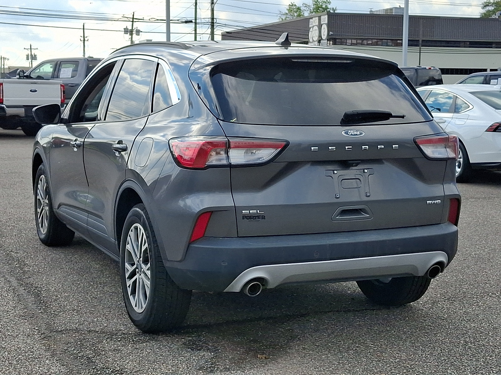 Certified 2022 Ford Escape SEL AWD/4WD image 8