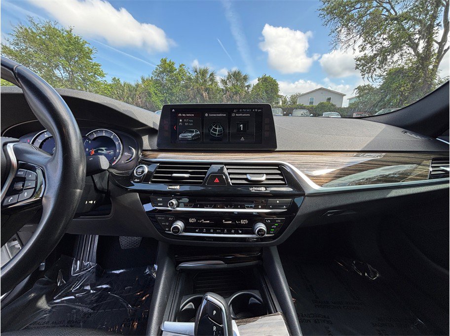Used 2018 BMW 540i RWD image 11