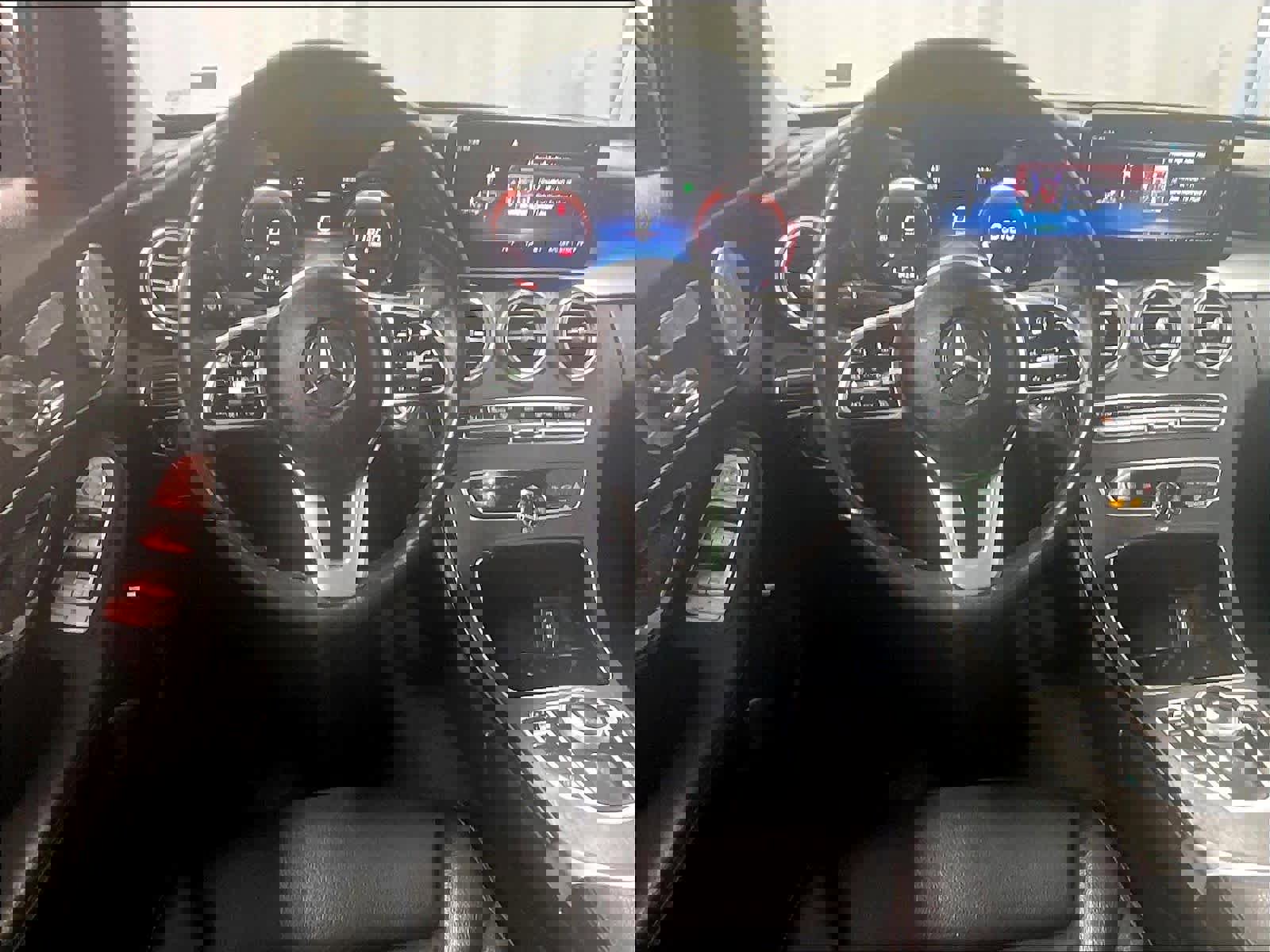 Used 2020 Mercedes-Benz C 300 4MATIC Sedan image 17