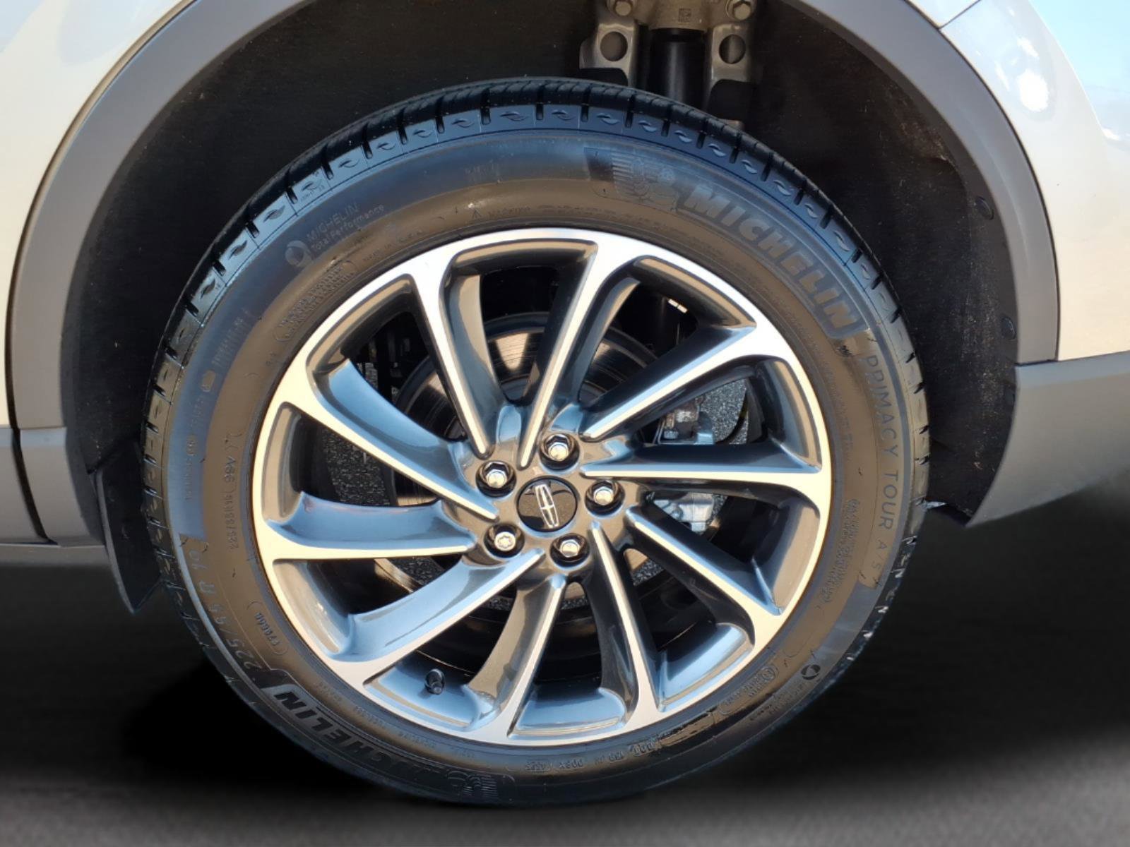 Used 2024 Lincoln Corsair AWD w/ Equipment Group 101A image 18